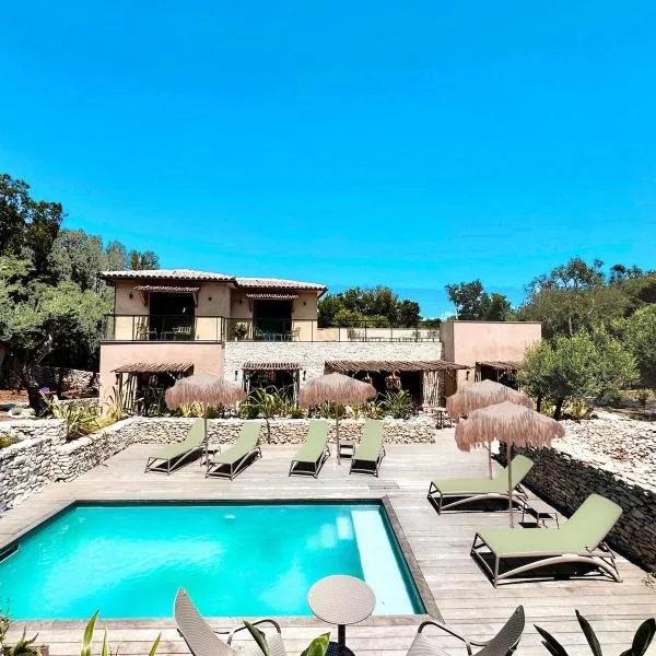 Maison Mahana – hotel w mieście Bonifacio