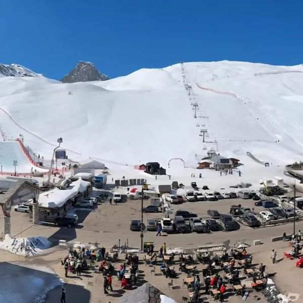 Viesnīca Tignes RPDP vue panoramique au soleil 2 pilsētā Tiņa