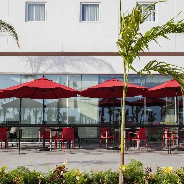 Ibis Mazatlan Marina, מלון במזטלן