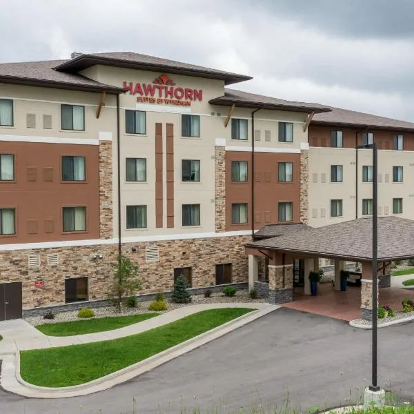 Hawthorn Suites by Wyndham Wheeling at The Highlands, hotel a Triadelphia