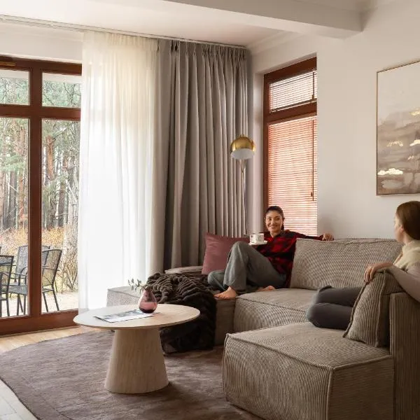 Przy plaży Neptun Park - Apartament z tarasem z widokiem na park - parking - by Lion Apartments, hotel i Gdańsk
