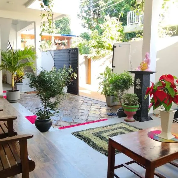 Saffron Swell Villa, hotel en Arugam Bay