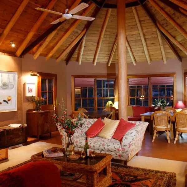 Wildwood Guesthouse, хотел в Маджи