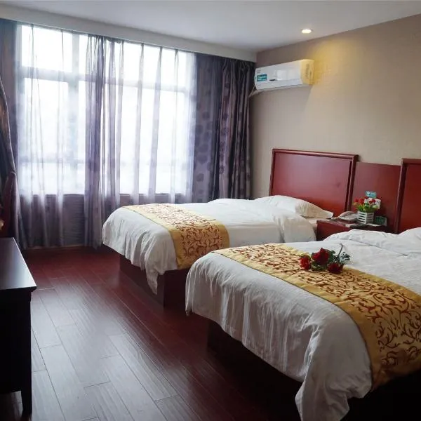 Shell Shandong Rizhao Donggang District Taoluo Town Bus Station Hotel, hotell i Rizhao