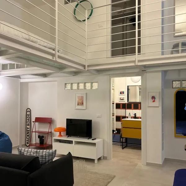 Casa Michelangelo Designer Loft in Milan Bovisa, hotel i Milano