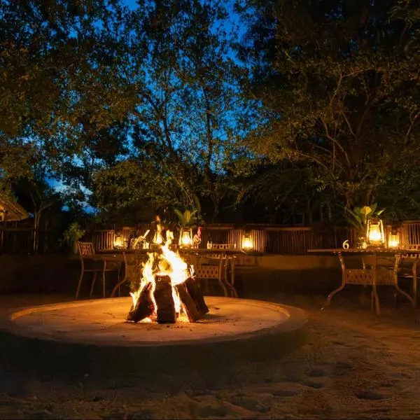 Langa Langa Safari Camp - Inc 2 Kruger Safaris Daily, ξενοδοχείο σε Sabi Sand Game Reserve