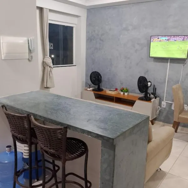 Apartamento aconchegante no Jardim Paulistano II - Garagem APENAS para carro pequeno!, hotel em Campina Grande
