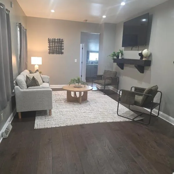 Beautiful 3 bed house in downtown Cleveland、クリーブランドのホテル