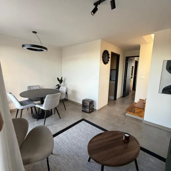 Cómoda casa con 3 habitaciones de lujo en Talca, hotel a Talca