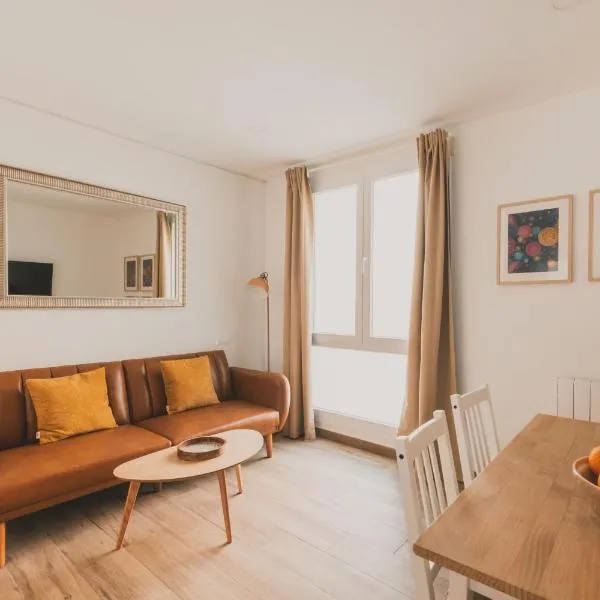Alojamiento en Santa Eugenia A, hotel in Madrid