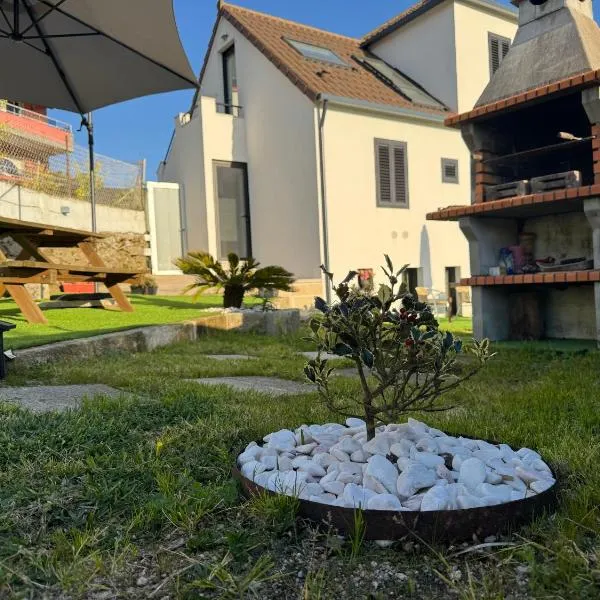 Casa Cuartel, hotel di Redondela