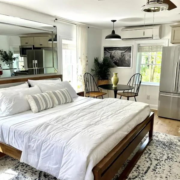 Buttonwood Hotel 1 - Boutique Accommodations, hotel sa Cape May