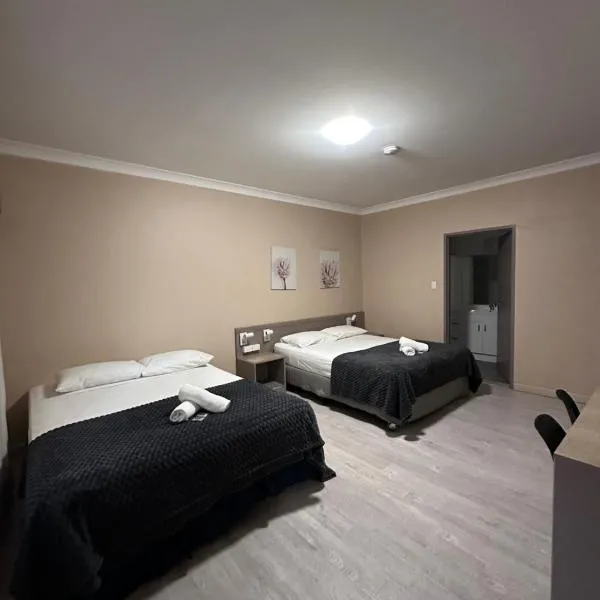 Banksia Motel Bass Hill, hotelli kohteessa Bass Hill