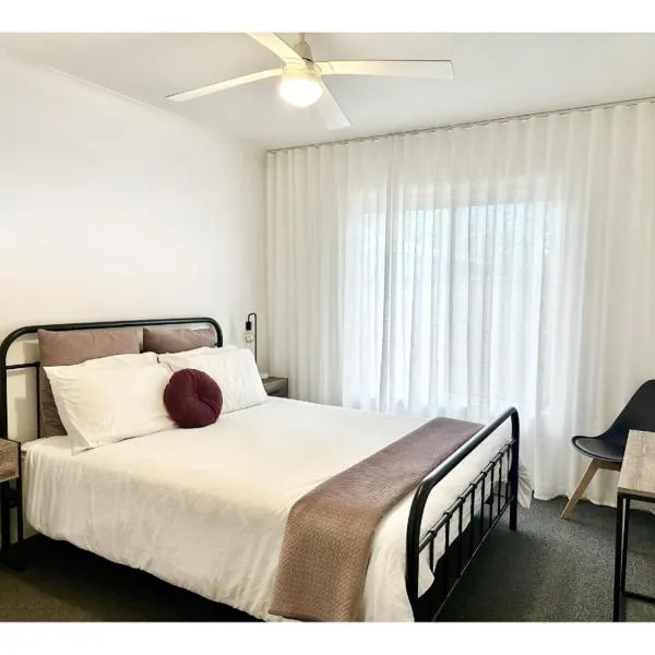 Sunny Shackell - Echuca Moama Holiday Accommodation, Hotel in Echuca