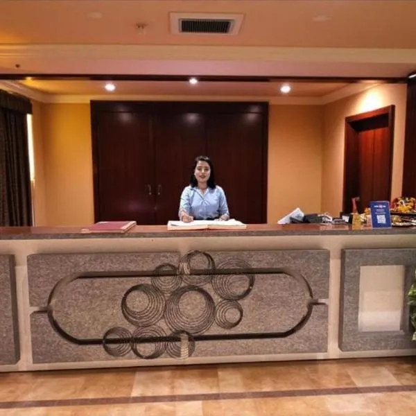 Hotel Salt N Rove Near Terminal 3 Delhi Airport With- Free Airport Pickup, hotel v Dillí