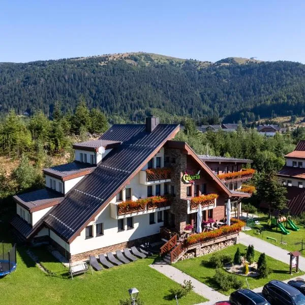 Villa Gloria Rooms & Apartments, viešbutis Donovaluose