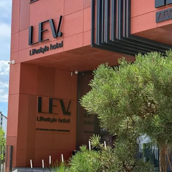 LEV Lifestyle Hotel - Maestro, hotel ve Lvově