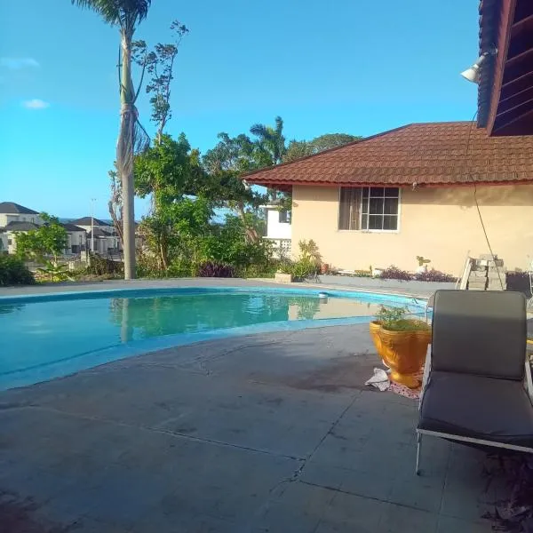 Tambell Haven, hotel en Runaway Bay