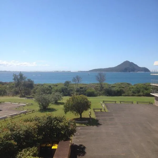 Shoal Bay Water Views, 1 night stays available, hotel sa Nelson Bay