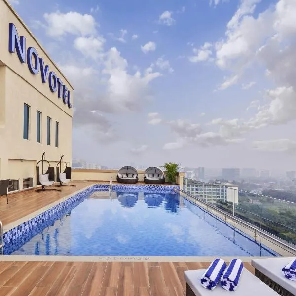 Novotel Mumbai International Airport, hotelli Mumbaissa