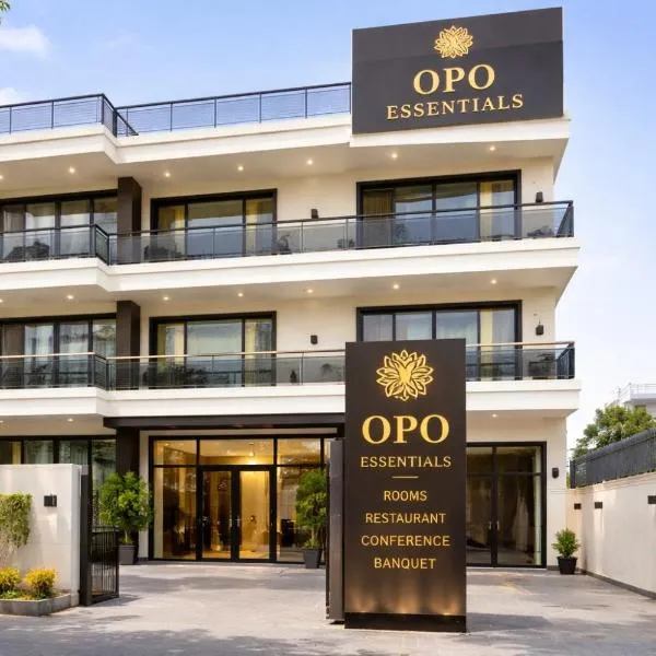 OPO Essential, Sector 21 Gurgaon โรงแรมในคูร์เคาน์