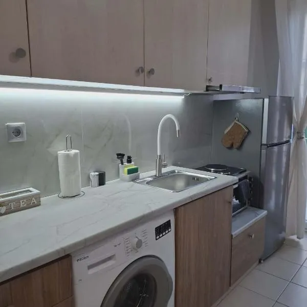 Studio Panos 2, hôtel à Mytilène