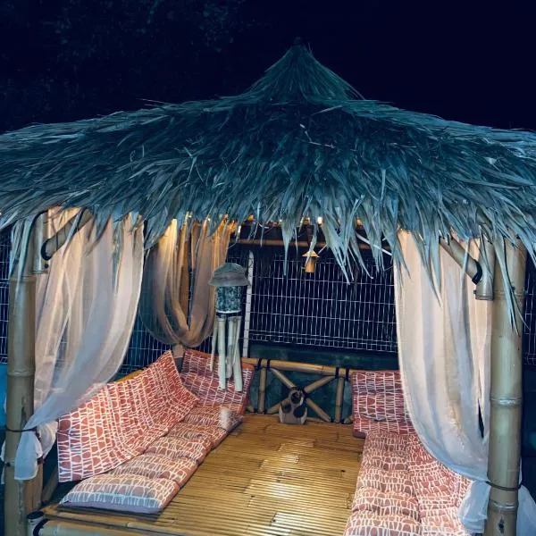 Paradis des sables B, hotel La Désirade városában