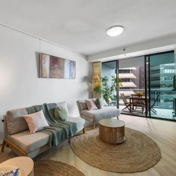 Bridge Views - Sleeps 8 - CBD - Pool, Gym & Parking, hotel sa Brisbane