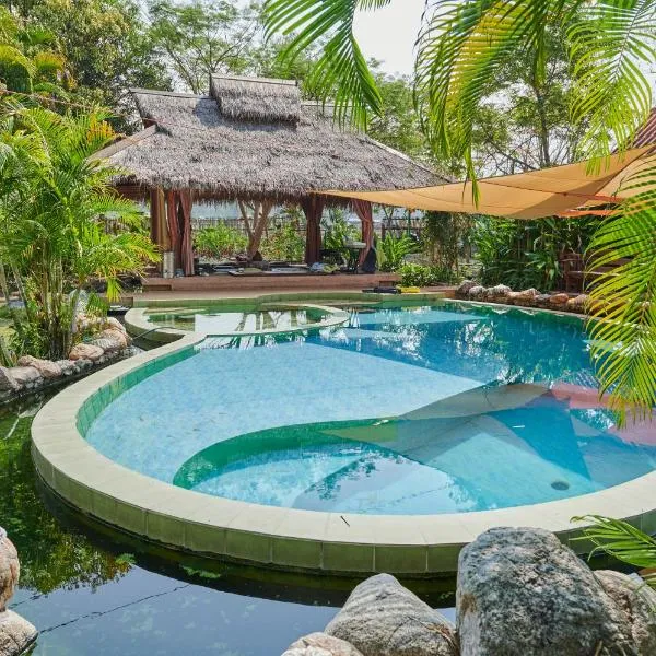 Hotspring Hexagon House, hotel v mestu Pai