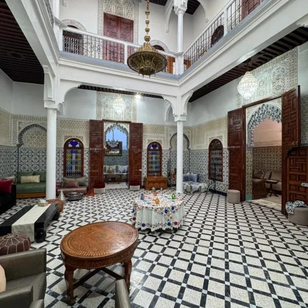 Riad El abrar, hotel in Salé