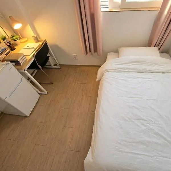 Sweet House Seoul, Line 2 & 5 - Direct to Hongdae Gangnam, khách sạn ở Seoul