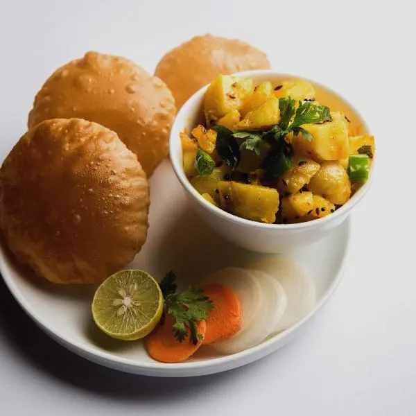 Hotel O by OYO Chandigarh Highway Near Prabhat Road, hotel em Zirakpur
