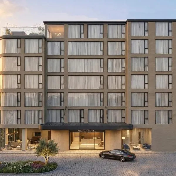Milton Hotel, hotel in Buriram