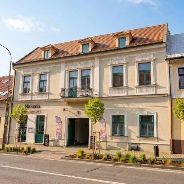 Boutique Hotel H23, hotel din Pezinok