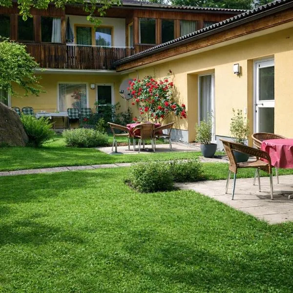 Ferienwohnungen Vidoni, хотел в Боденсдорф