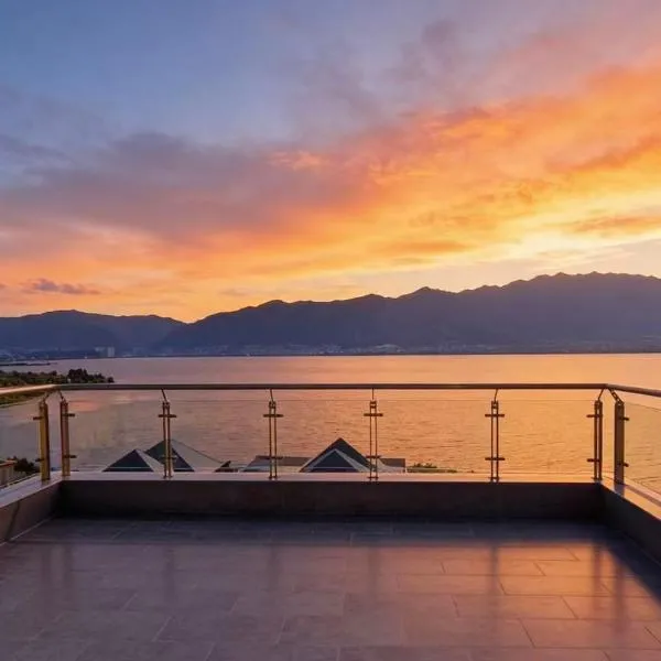 Aishe Honeymoon Erhai Lake Sea View Guesthouse, hotel a Dali