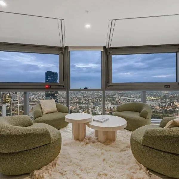 Cloud Nine Stay | Designer Views on Level 61, hotel a Brisbane