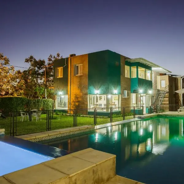 Complejo Turístico Las Catalpas, Hotel in Mina Clavero