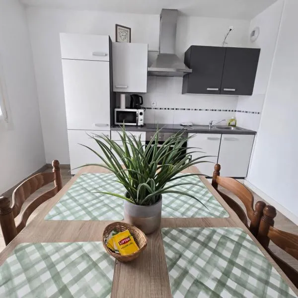 Saint-Louis में, होटल Appartement Kulla 5 lits pres de airport