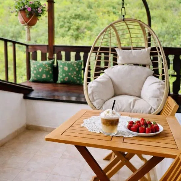 Family Hotel and Restaurant Varosha 2003, Hotel in Lowetsch