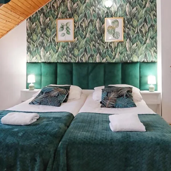 Cholerzyn में, होटल KRK stop near airport