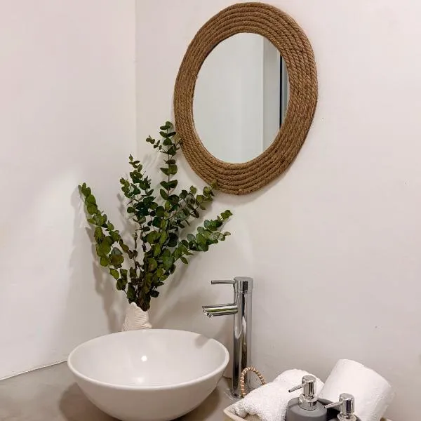 Bamboo โรงแรมในEl Paredón Buena Vista