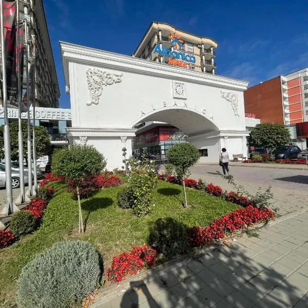 Sonny Penthouse 2, hotel in Gjilan