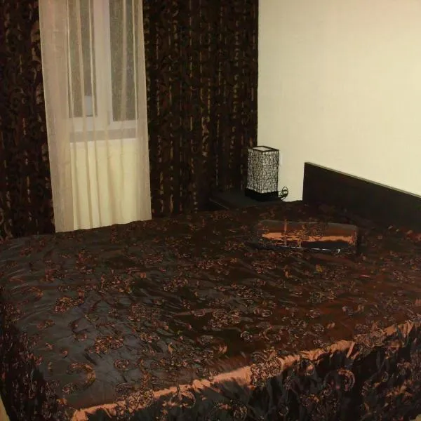 Отель Гармония، فندق في دنيبروبيتروفسك