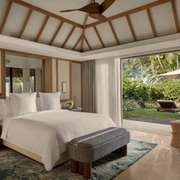 Four Seasons Resort Mauritius at Anahita, Hotel in Beau Champ