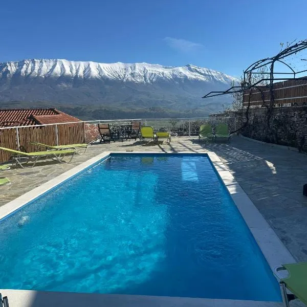 Guesthouse Mele, hotel v destinaci Gjirokastër