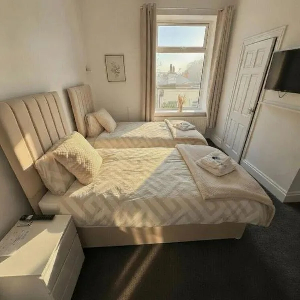 Twin-Family room at St Michaels near Leeds Airport, hotel a Rawdon