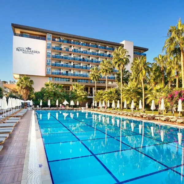 Royal Garden Beach Hotel、コナクリのホテル