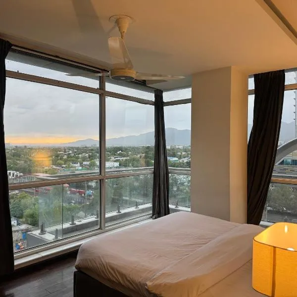Elysium Tower Luxury Apartments Islamabad Opposite Centaurus Mall, hotel in Islamabad