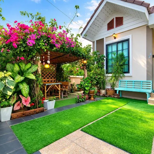 โฮมสเตย์บ้านญาติมุกดาหาร, Hotel in Ban Muang Ba